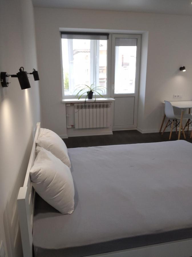 White Apartment Πολτάβα Εξωτερικό φωτογραφία